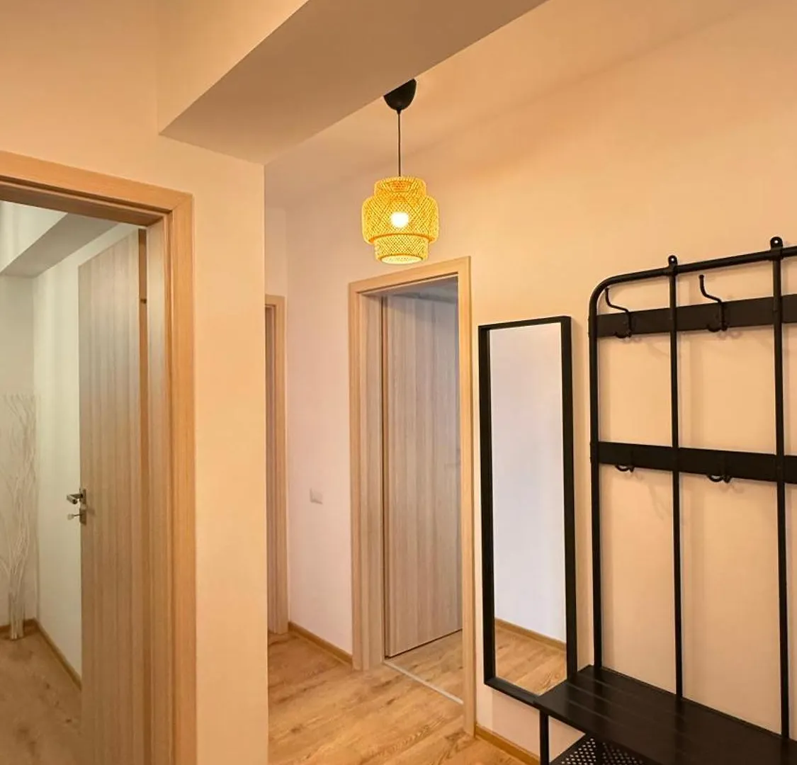 Cozy Central Apartment With Balcony And Self Check-In Rh Living Bucharest