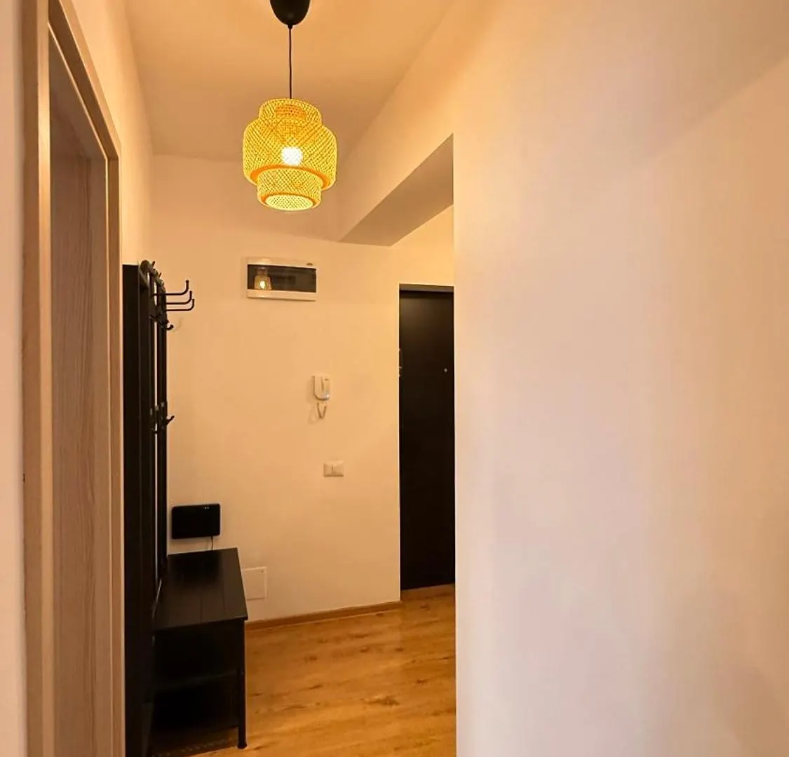 Cozy Central Apartment With Balcony And Self Check-In Rh Living Bucharest Romania
