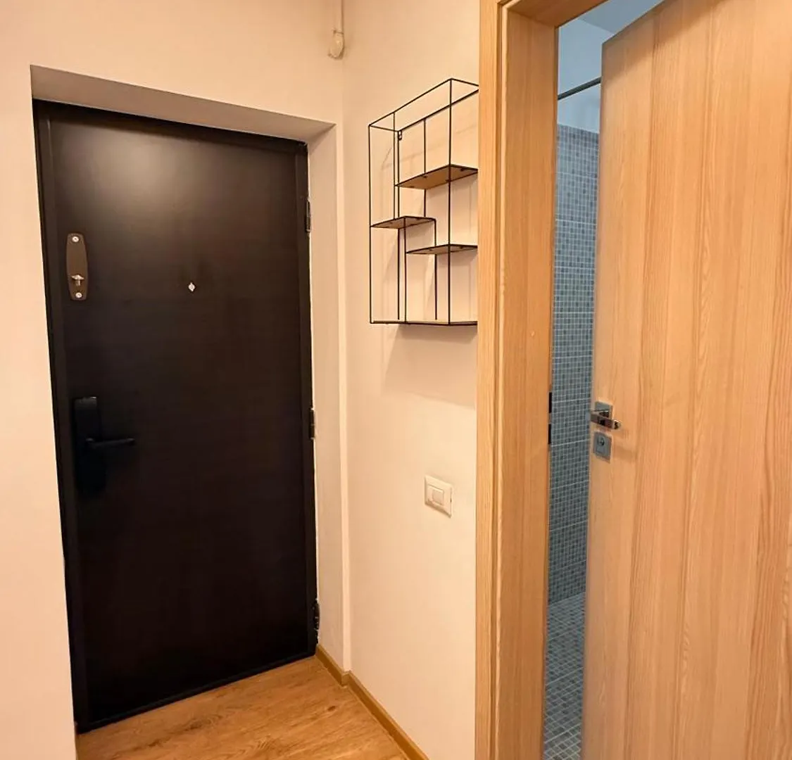 Cozy Central Apartment With Balcony And Self Check-In Rh Living Bucharest
